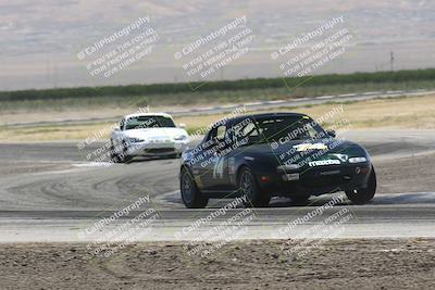 media/Jun-01-2024-CalClub SCCA (Sat) [[0aa0dc4a91]]/Group 3/Race/